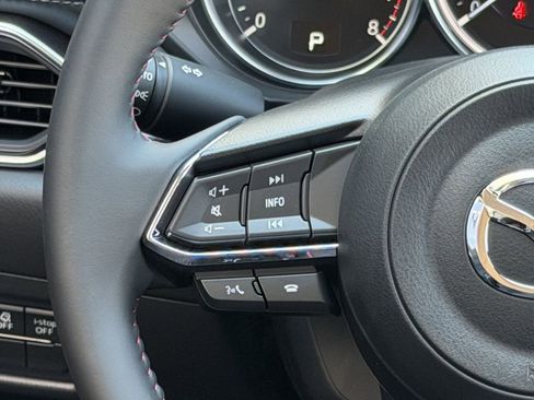 Used 2025 MAZDA CX-5 Carbon Edition image 13