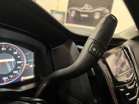 Used 2015 Cadillac Escalade ESV Luxury image 21