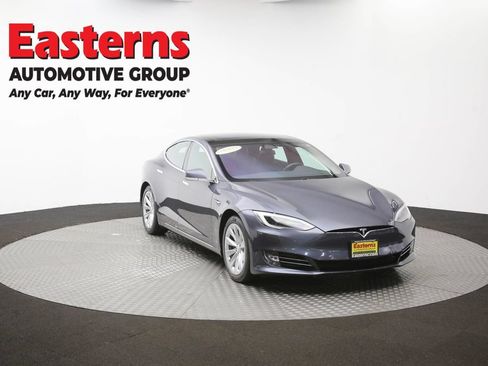 Used 2018 Tesla Model S 100D AWD/4WD image 48
