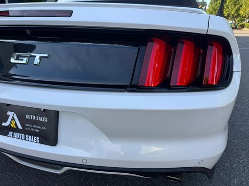 Used 2017 Ford Mustang GT Premium w/ Equipment Group 401A RWD image 21
