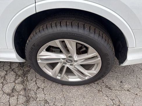 Used 2020 Audi Q7 3.0T Premium Plus w/ Premium Plus Package image 26