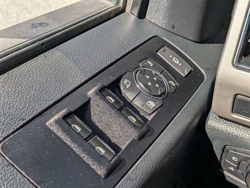 Used 2022 Ford F250 Lariat w/ Lariat Ultimate Package image 23