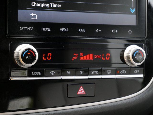 Used 2022 Mitsubishi Outlander SEL AWD/4WD image 21