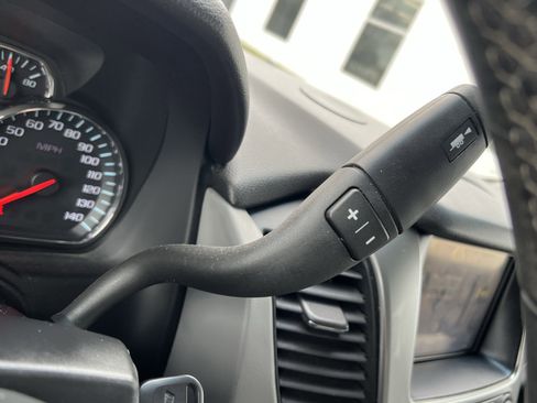 Used 2015 Chevrolet Tahoe LT image 26