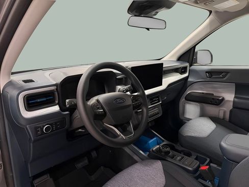 New 2025 Ford Maverick XLT FWD image 28