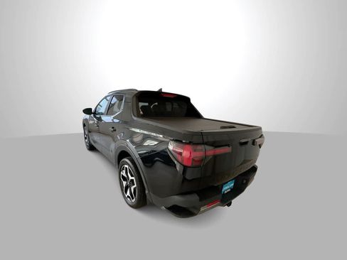 Used 2022 Hyundai Santa Cruz Limited AWD/4WD image 6