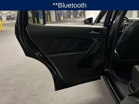 Used 2024 Volkswagen Tiguan SE R-Line image 19