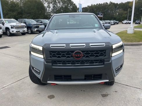 Used 2025 Nissan Frontier PRO-4X w/ Tow Package image 11