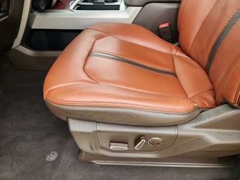Used 2020 Ford F250 King Ranch w/ King Ranch Ultimate Package AWD/4WD image 23