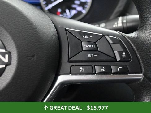 Used 2024 Nissan Sentra SV image 39