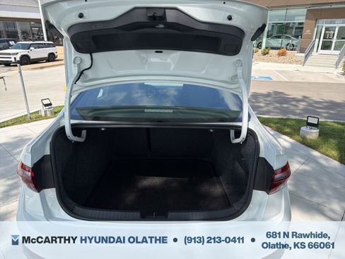 Used 2023 Volkswagen Jetta Sport FWD image 19
