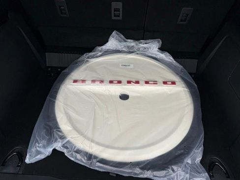 New 2026 Ford Bronco Outer Banks image 9