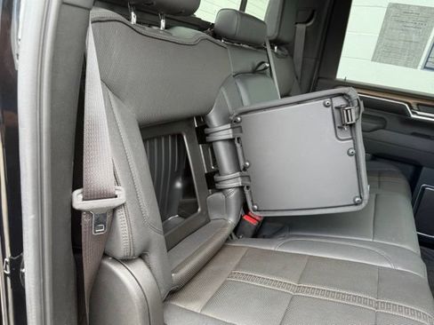 Certified 2024 Chevrolet Silverado 2500 High Country w/ High Country Premium Package AWD/4WD image 26