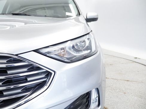 Used 2020 Ford Edge SEL AWD/4WD image 13
