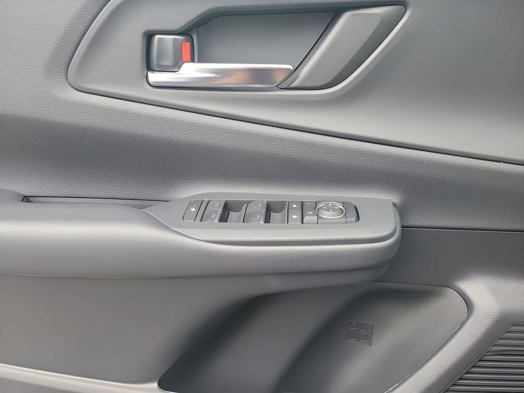 New 2026 Toyota Prius Plug-In Hybrid FWD image 15