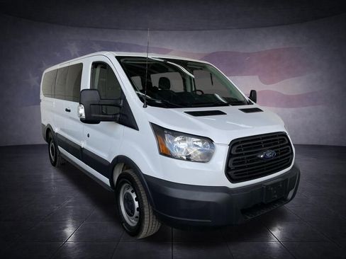 Used 2017 Ford Transit 150 XL image 7