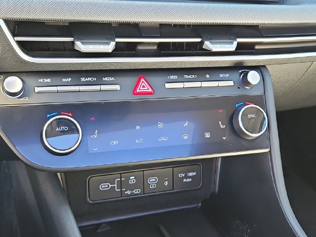 Certified 2024 Hyundai Sonata SEL w/ Convenience Package FWD image 27