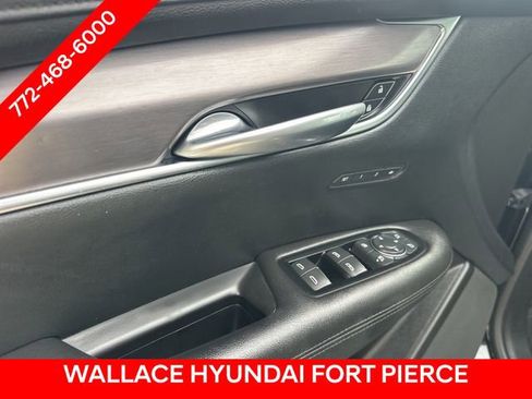 Used 2019 Cadillac XT5 Luxury FWD image 22