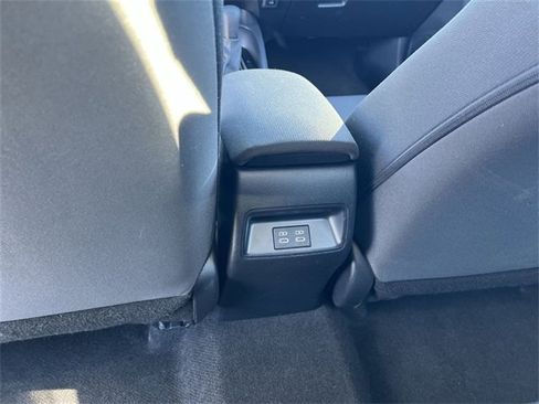 Used 2024 Toyota Corolla LE image 18