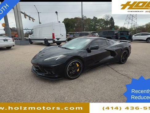 Certified 2025 Chevrolet Corvette Stingray Premium Cpe w/ Z51 Performance Package RWD image 4