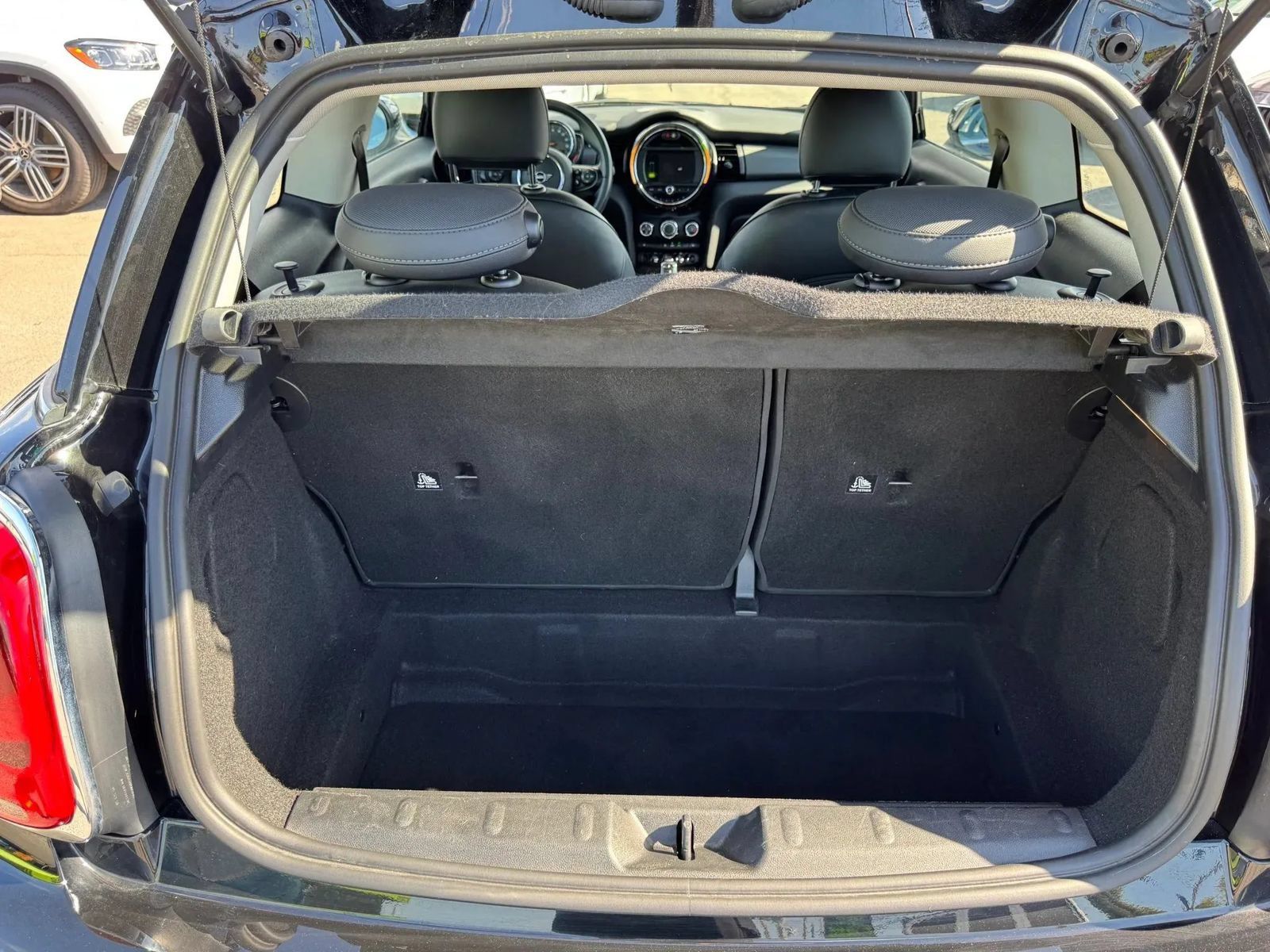 Used 2021 MINI Cooper 2-Door Hardtop FWD image 21