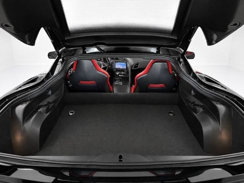 Used 2017 Chevrolet Corvette Stingray Coupe w/ Carbon Flash Badge Package RWD image 20
