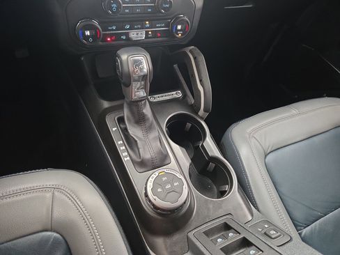 Used 2023 Ford Bronco Outer Banks image 22