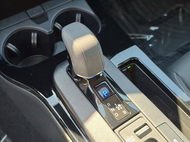 Used 2023 Toyota Prius XLE FWD image 12
