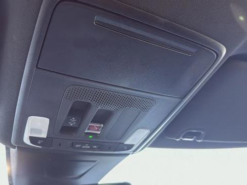 Used 2025 Honda Civic Sport image 21