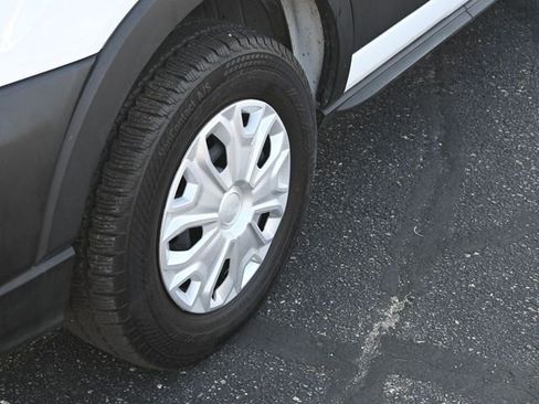 Used 2022 Ford E-Transit Low Roof w/ Load Area Protection Package image 12