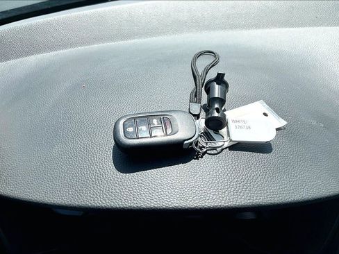 Used 2022 Honda Civic EX image 12