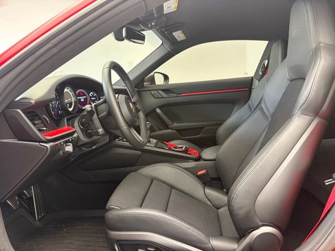 Certified 2024 Porsche 911 Carrera T RWD image 10