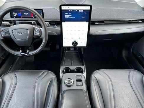 Used 2023 Ford Mustang Mach-E Premium image 5