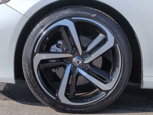 Certified 2022 Honda Accord Sport image 12