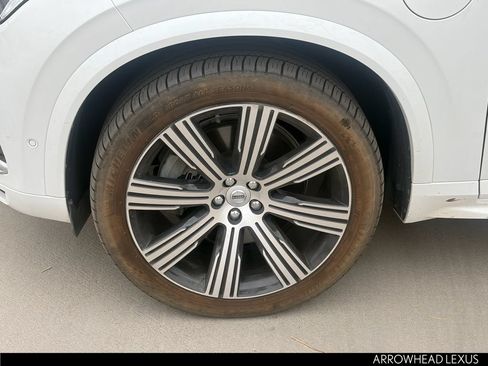 Used 2021 Volvo XC90 T8 Inscription w/ Lounge Package AWD/4WD image 10