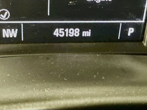 Used 2019 Chevrolet Equinox LS FWD image 18