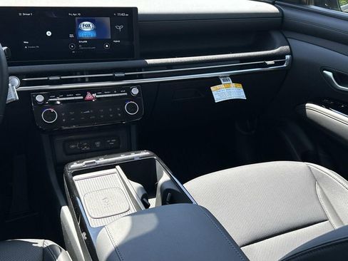 New 2026 Hyundai Tucson Limited image 25