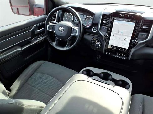 Used 2024 RAM 2500 Big Horn w/ Night Edition image 11