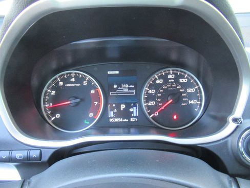 Used 2024 Mitsubishi Eclipse Cross SE image 28