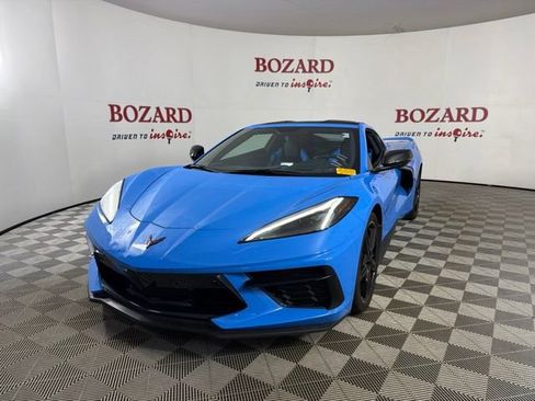 Used 2021 Chevrolet Corvette Stingray Premium Cpe w/ Z51 Performance Package RWD image 4