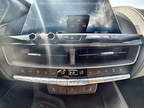 Used 2020 Cadillac CT5 Luxury w/ Cold Weather Package AWD/4WD image 18