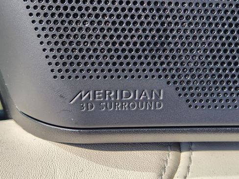 New 2026 Land Rover Range Rover Long Wheelbase SE image 22