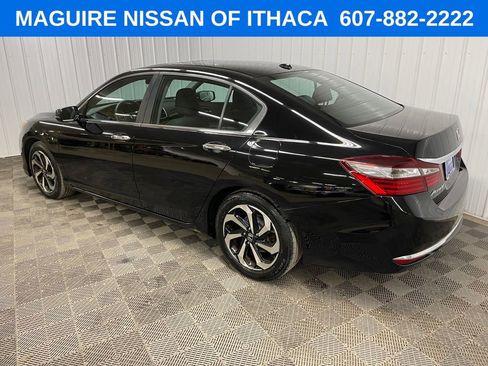 Used 2016 Honda Accord EX image 4