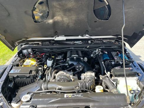 Used 2017 Jeep Wrangler Unlimited Rubicon image 33