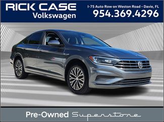 Used 2019 Volkswagen Jetta SEL image 1