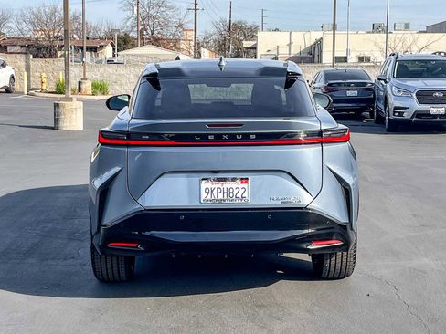 Certified 2023 Lexus RZ 450e Luxury image 3