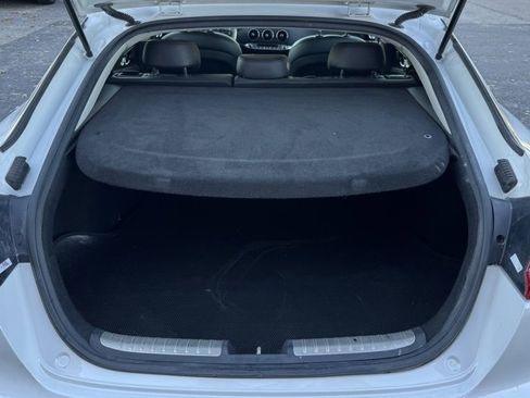 Used 2018 Kia Stinger Premium image 13