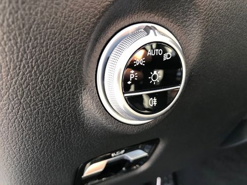 New 2025 Mercedes-Benz C 300 C 300 image 13