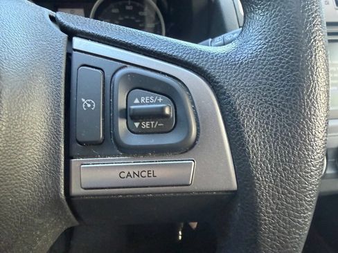 Used 2017 Subaru Forester 2.5i w/ Alloy Wheel Package AWD/4WD image 17