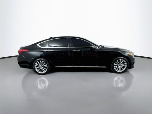 Used 2016 Hyundai Genesis 3.8 RWD image 6